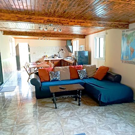 Chambre Privee 1 - Case Creole Le Mistral,Chez Kevin Сен-Андре Екстериор снимка
